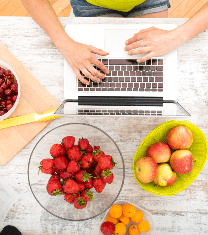 Become an Autoimmune Holistic Nutrition Specialist online in 6 months