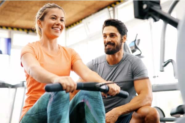 Health Coach vs. Personal Trainer: Key Differences and Similarities