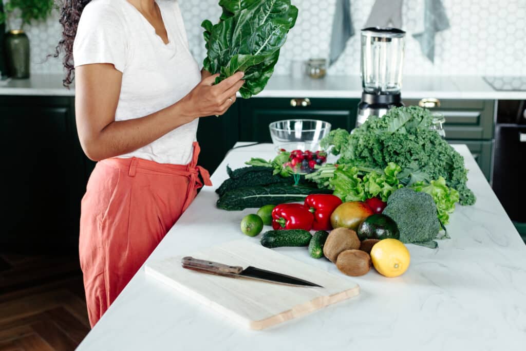 A Certified Holistic Nutritionist empowers clients to eat healthy