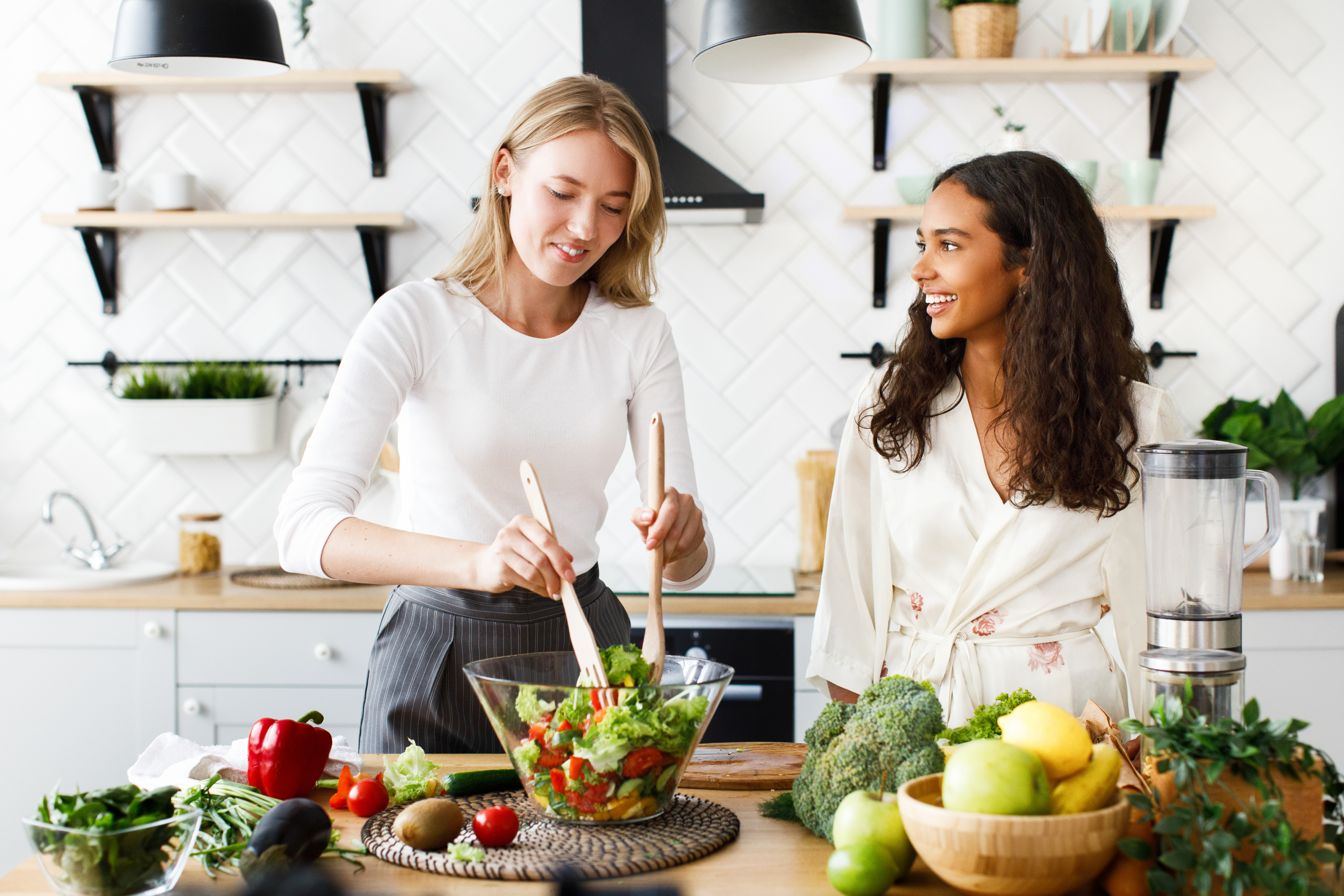 Holistic vs. Conventional Nutrition Coaching AFPA